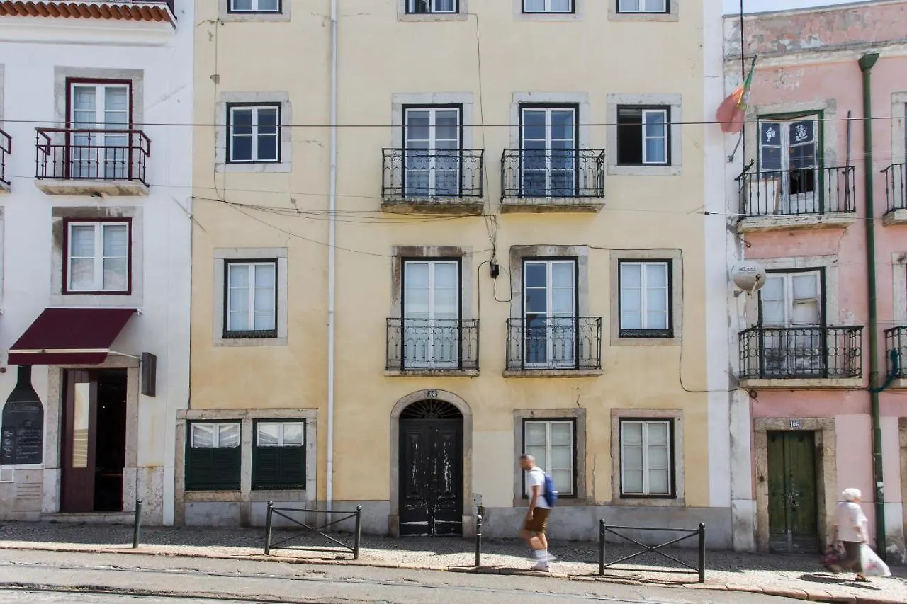 Alfama River View Tailor Made Flat Lissabon